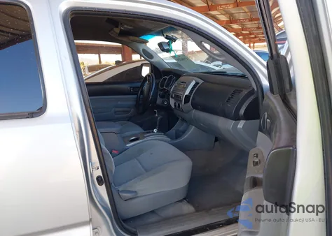 2010 Toyota Tacoma Base V6 из США, поврежденный, VIN 3TMLU4EN4AM045597